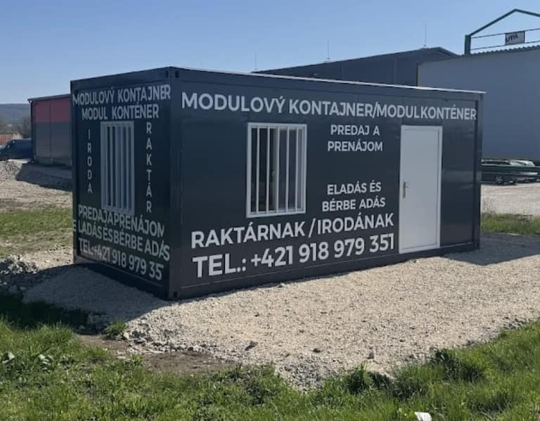 Irodakonténer recepció Irodakonténer recepcióként kialakítva